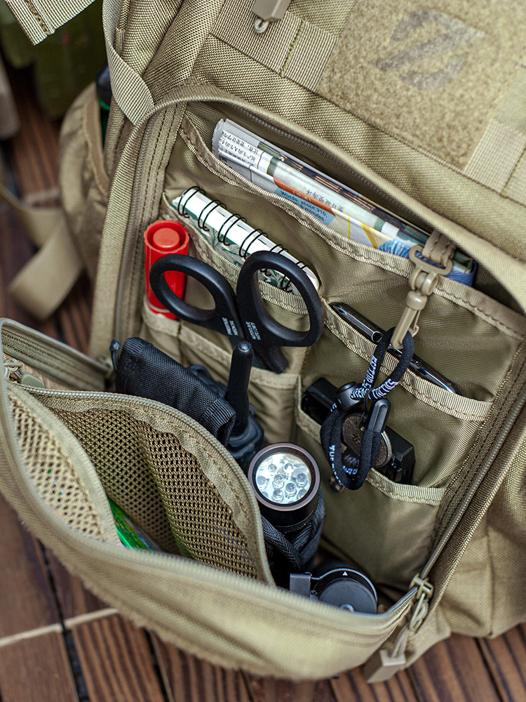 7th Honey Badger Tactical Back - Cycling Commute Gear recension och pris